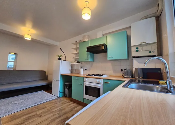 Apartment Close To City